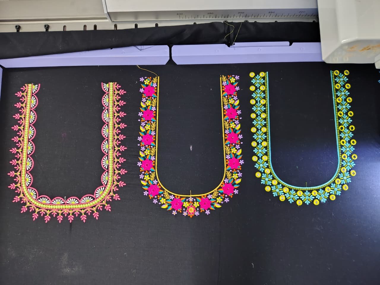Neckline embroidery patterns on the machine